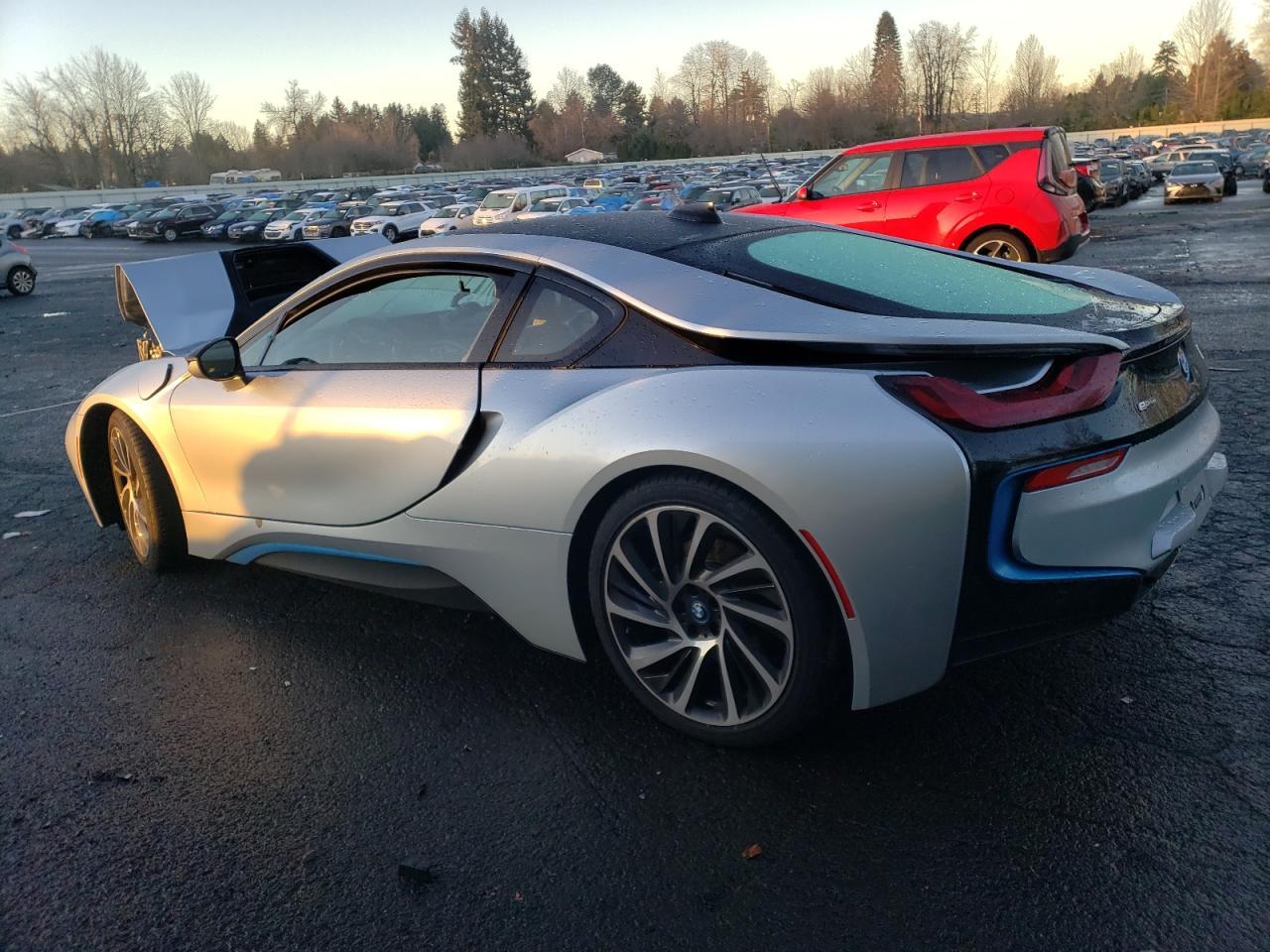 2014 BMW I8 - Фото 2