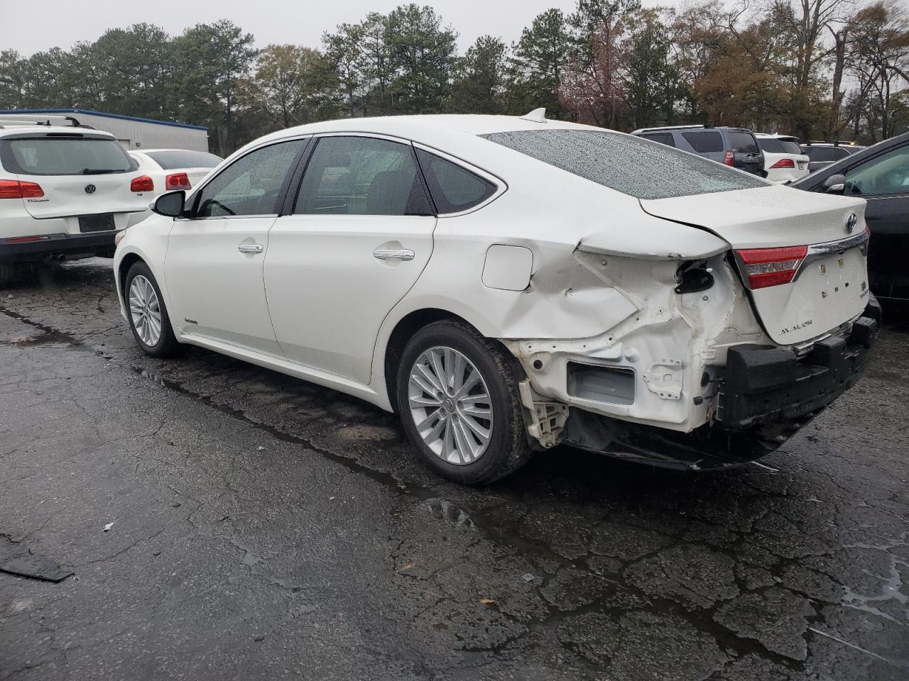 2013 Toyota Avalon Hybrid - Фото 2