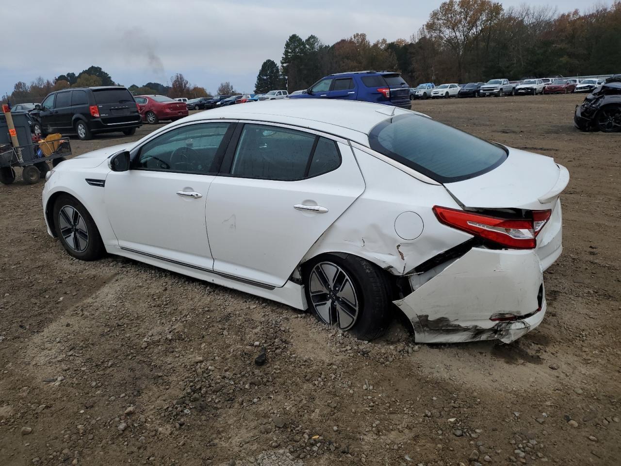 2012 Kia Optima Hybrid - Image 2