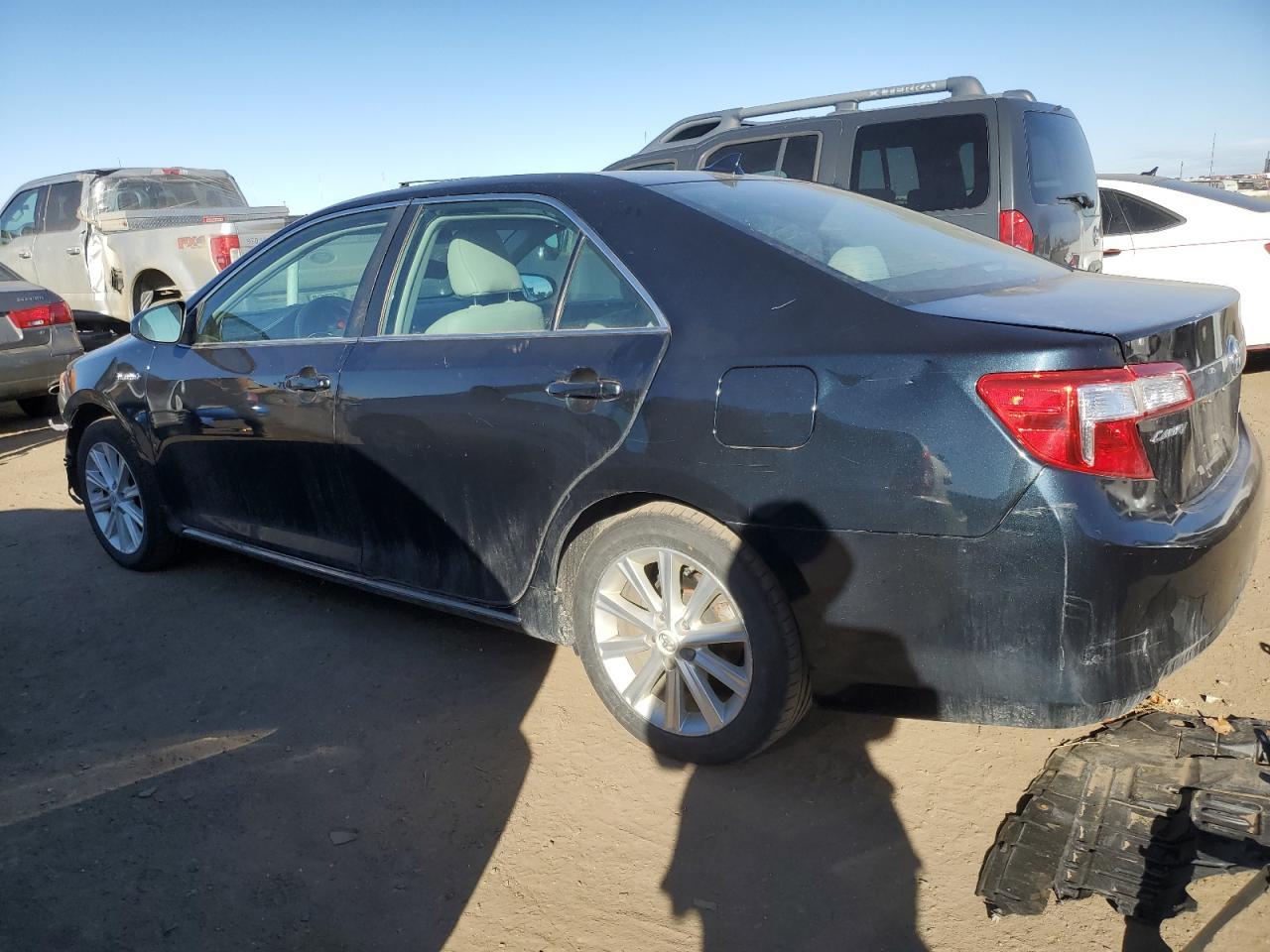 2012 Toyota Camry Hybrid - Фото 2