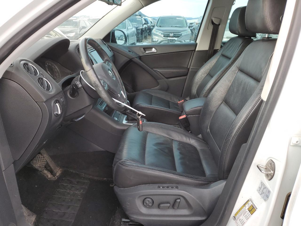 2017 Volkswagen Tiguan Sport - Image 7