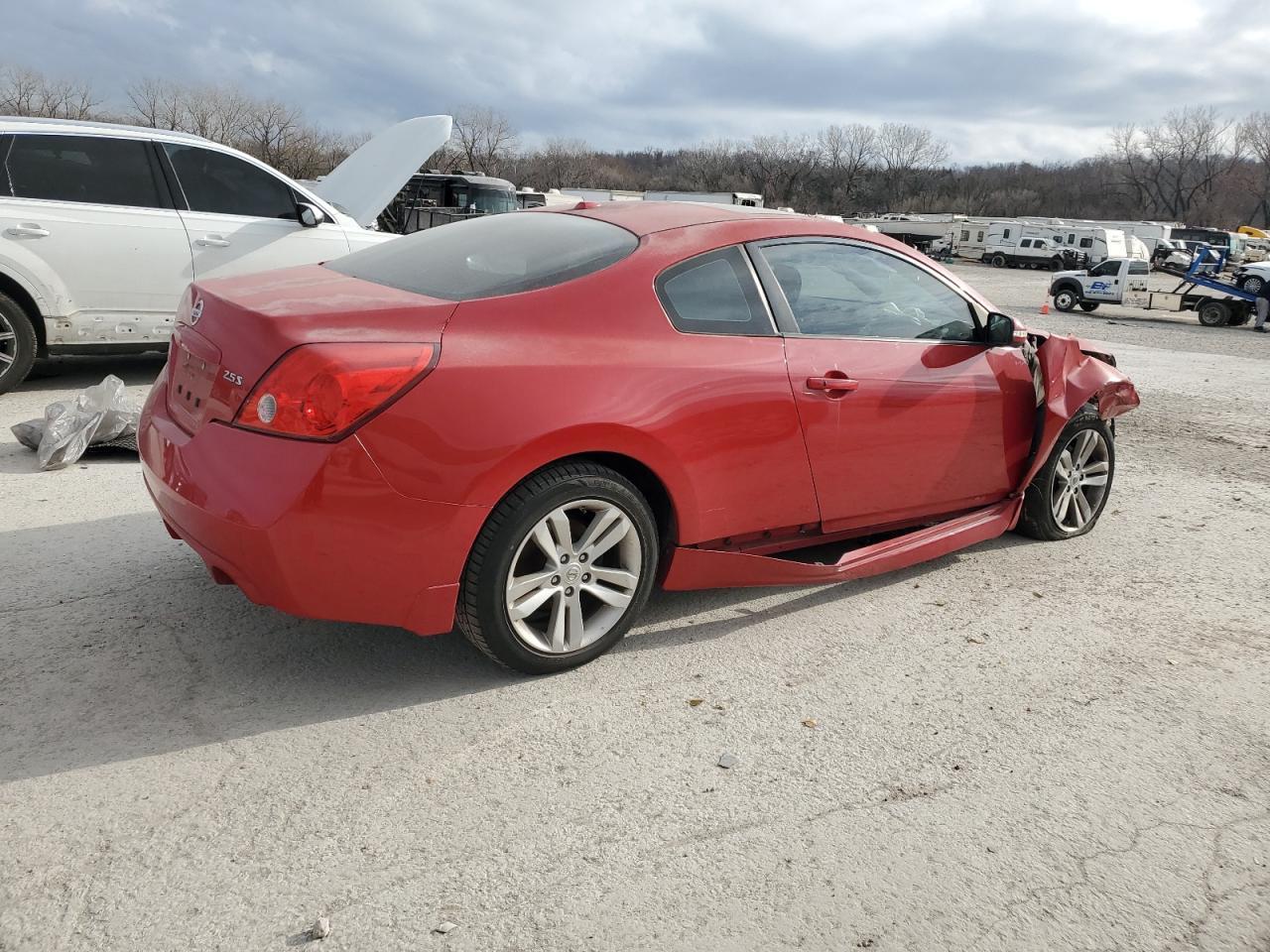 2010 Nissan Altima S - Image 3