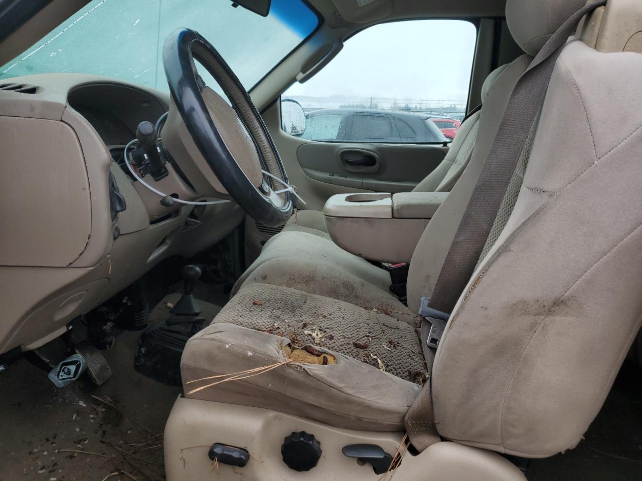 2003 Ford F150 - Image 7