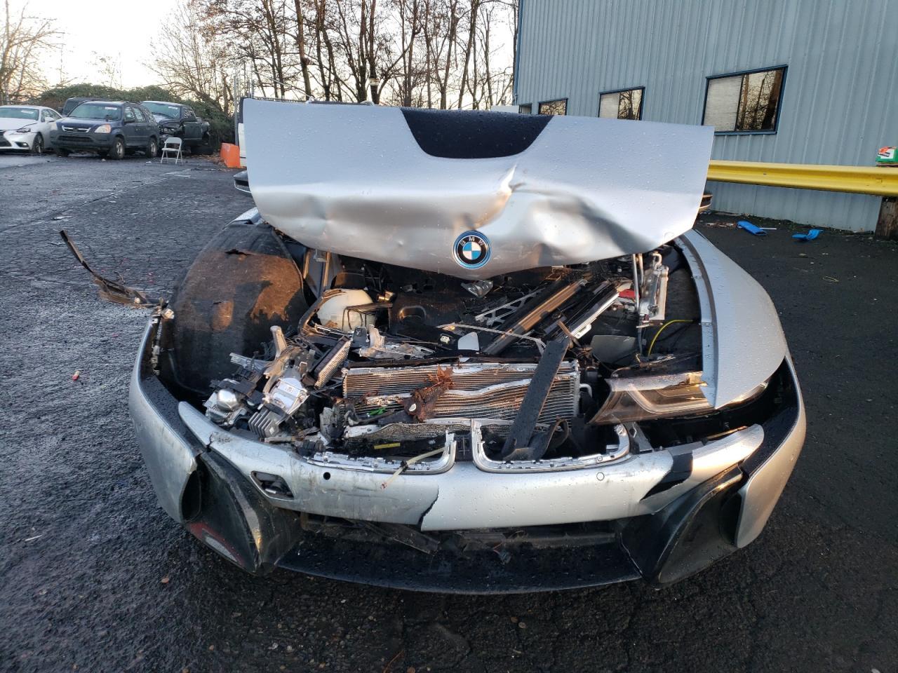 2014 BMW I8 - Фото 5