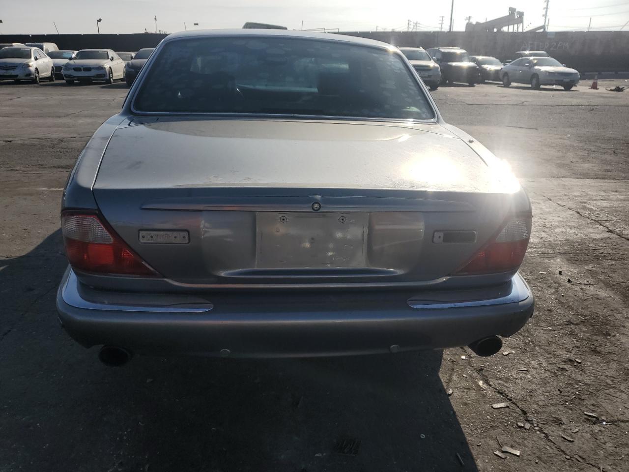 2002 Jaguar Xjr - Фото 6