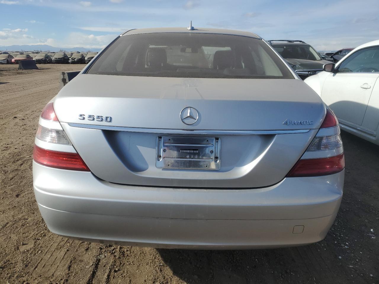 2008 Mercedes-Benz S 550 4Matic - Image 6
