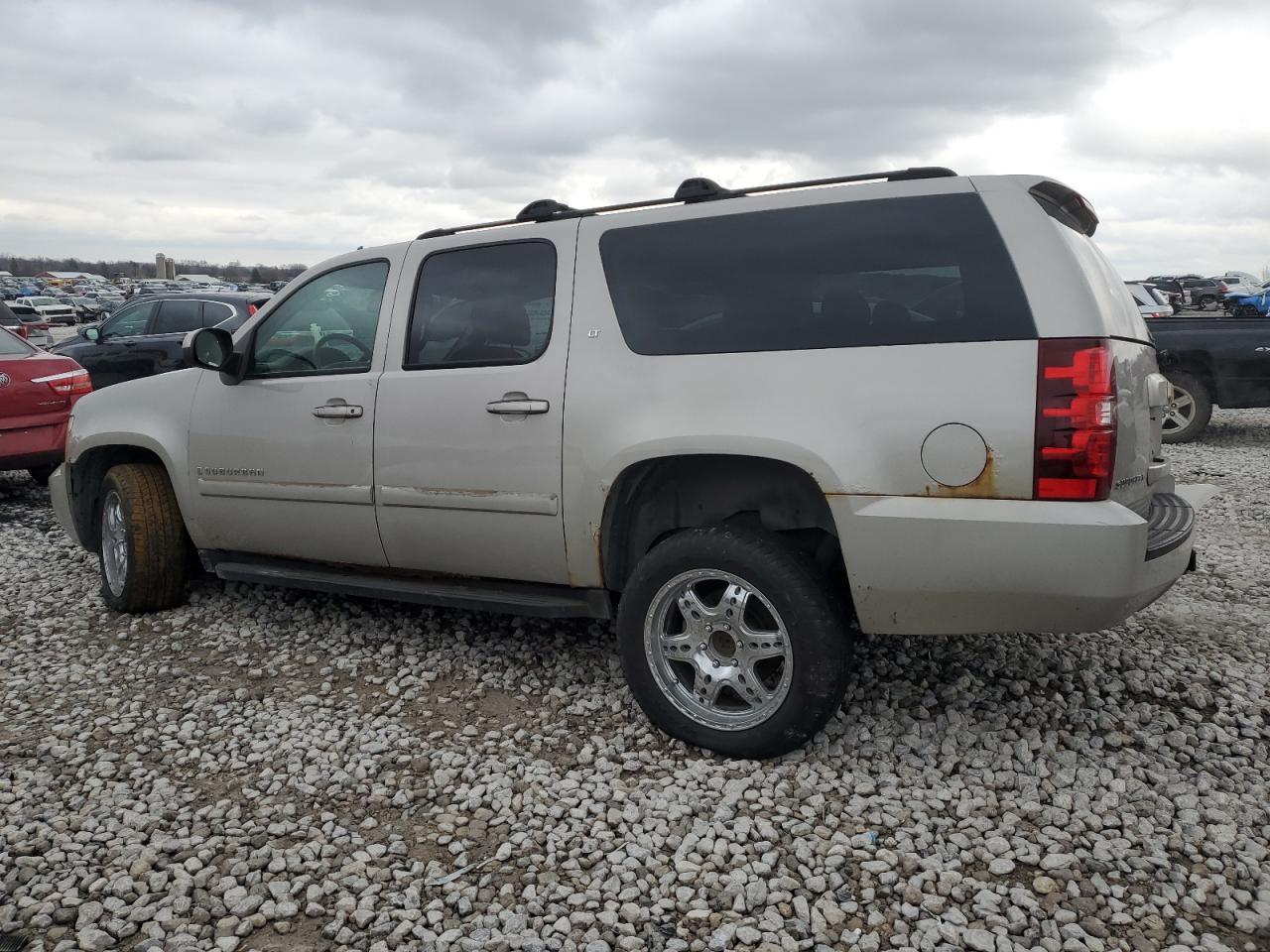 2007 Chevrolet Suburban K1500 - Фото 2