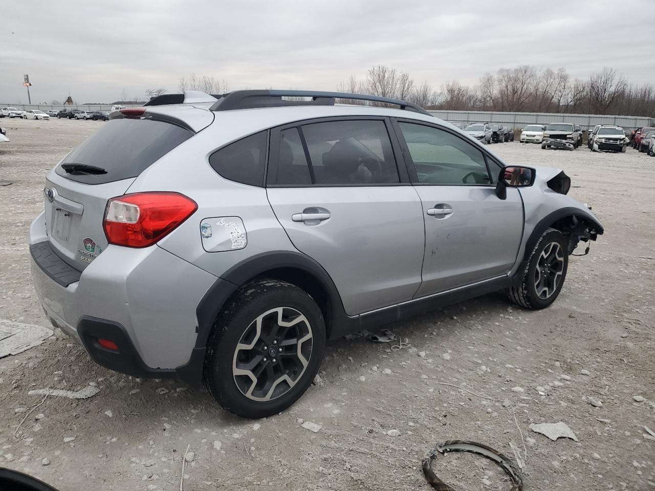 2016 Subaru Crosstrek Limited - Фото 3