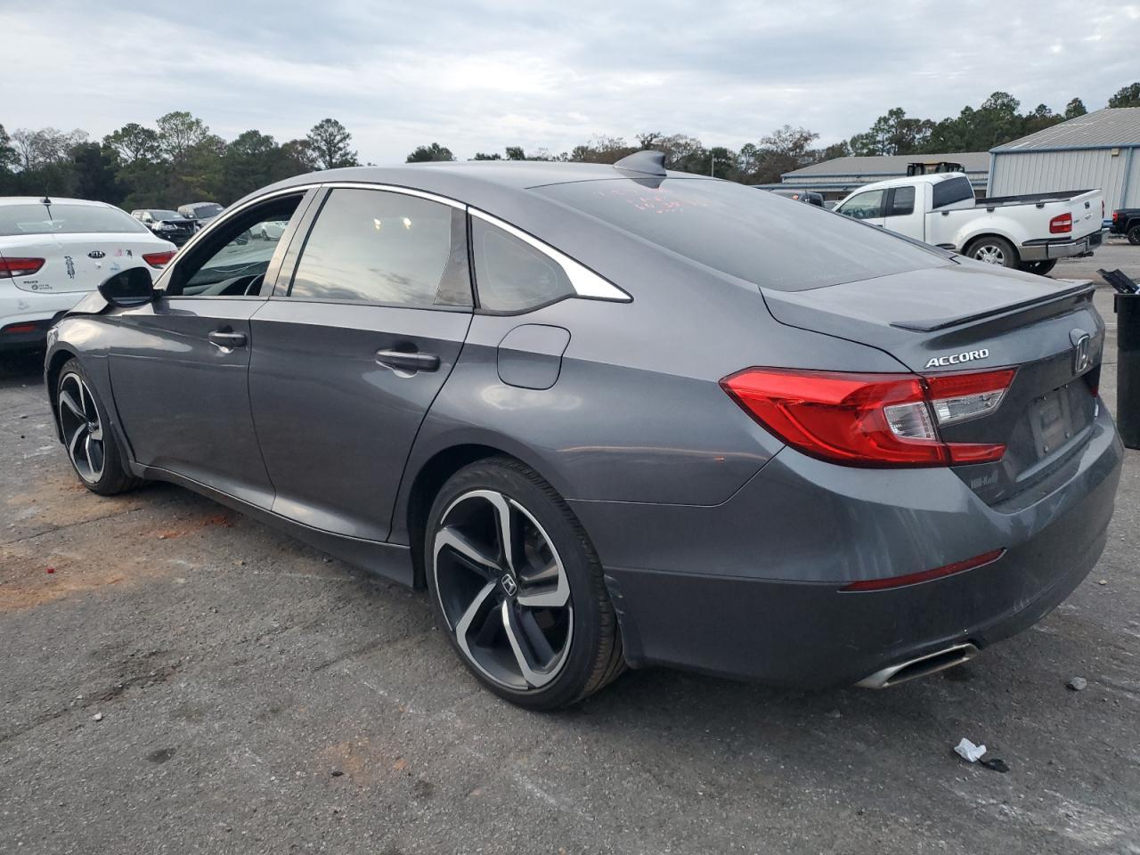 2019 Honda Accord Sport - Image 2