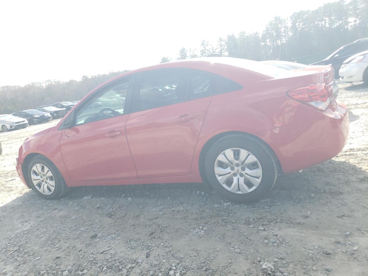 2015 Chevrolet Cruze Ls - Image 2