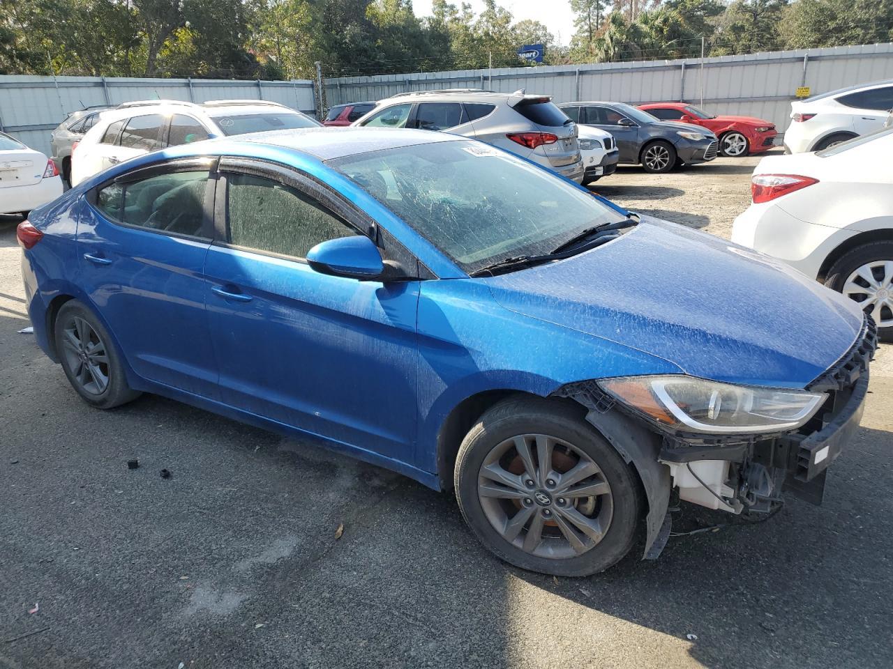 2018 Hyundai Elantra Sel - Фото 4