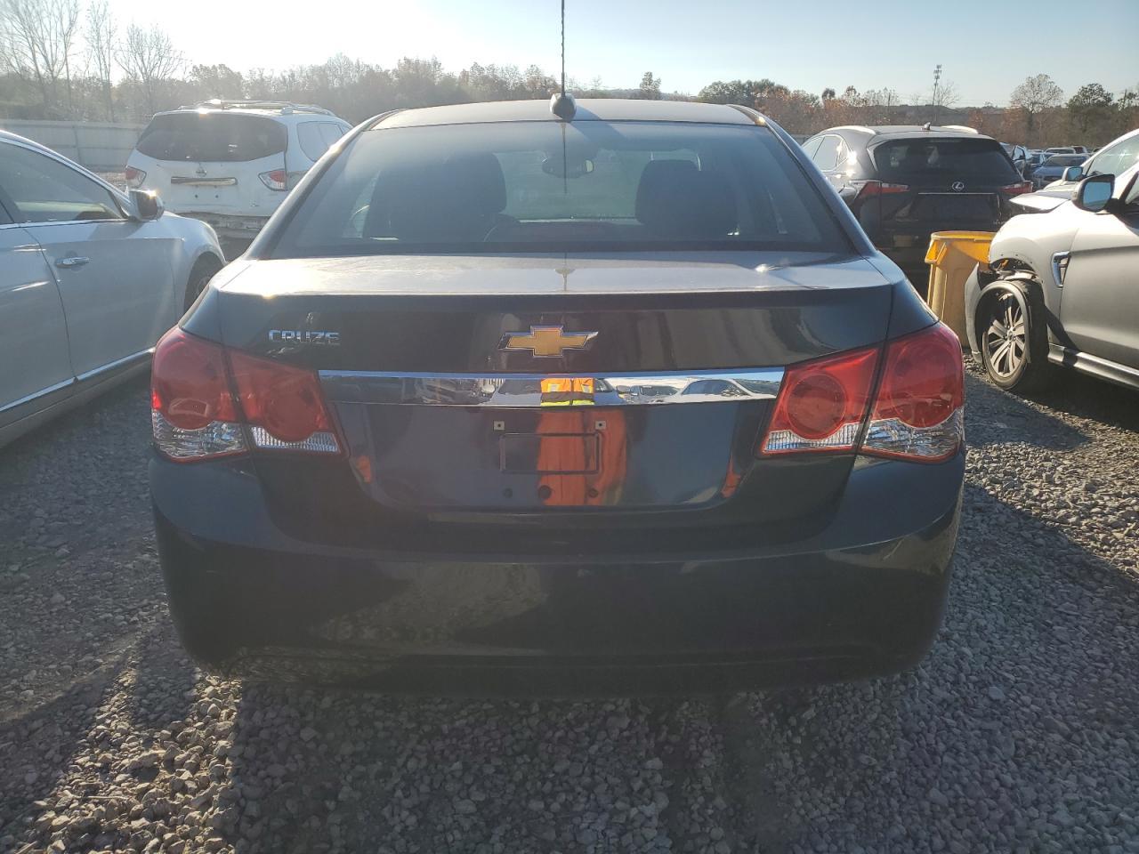 2015 Chevrolet Cruze Ls - Фото 6