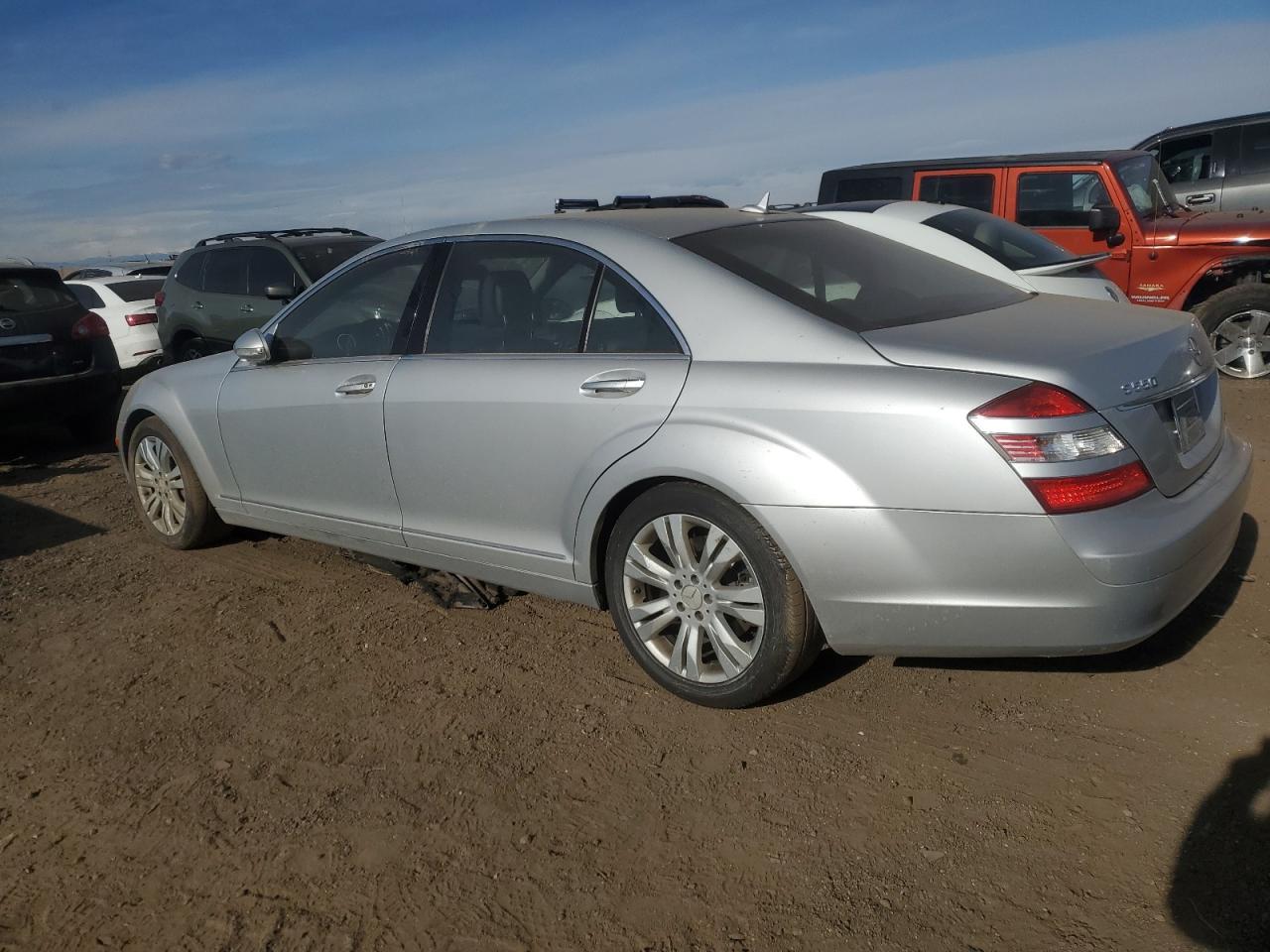 2008 Mercedes-Benz S 550 4Matic - Image 2