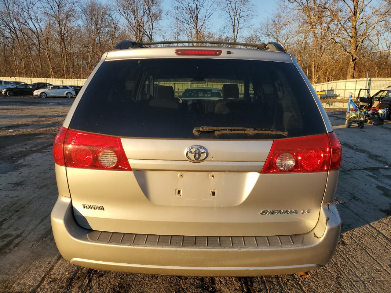 2006 Toyota Sienna Ce - Фото 6