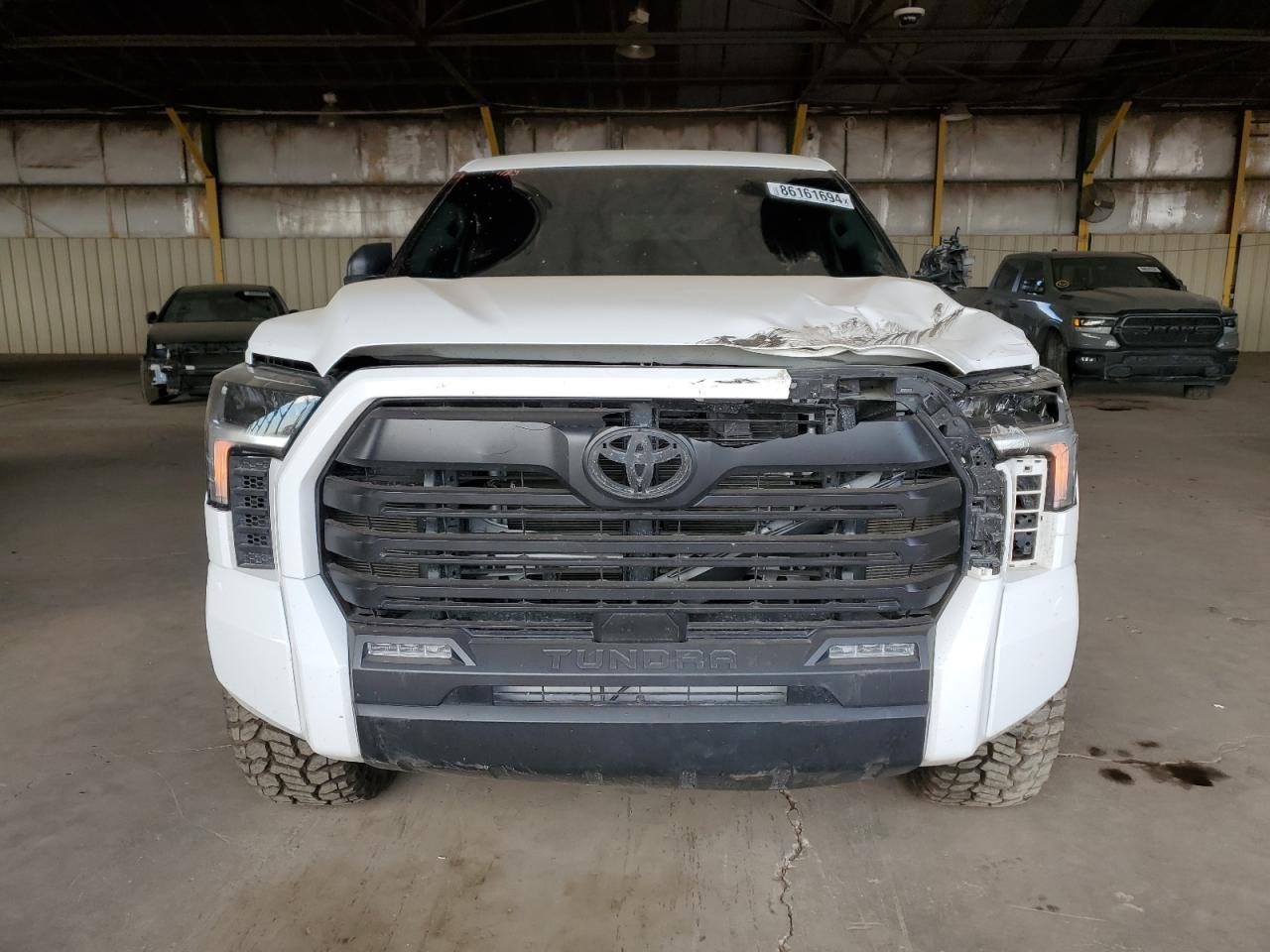 2024 Toyota Tundra Crewmax Sr - Фото 5