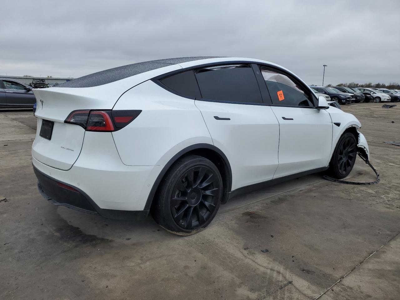 2021 Tesla Model Y - Фото 3