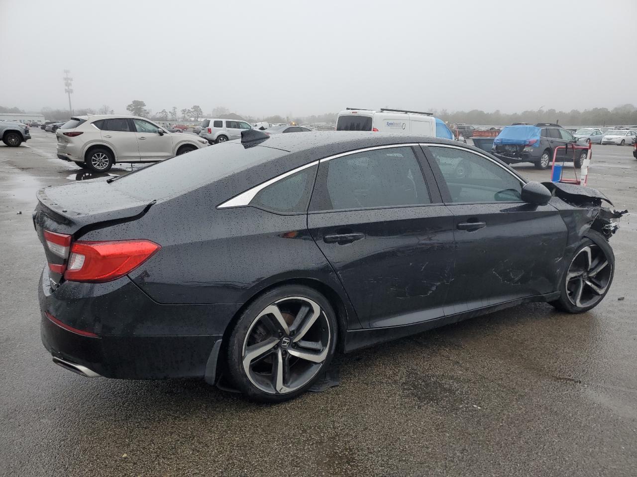2018 Honda Accord Sport - Image 3