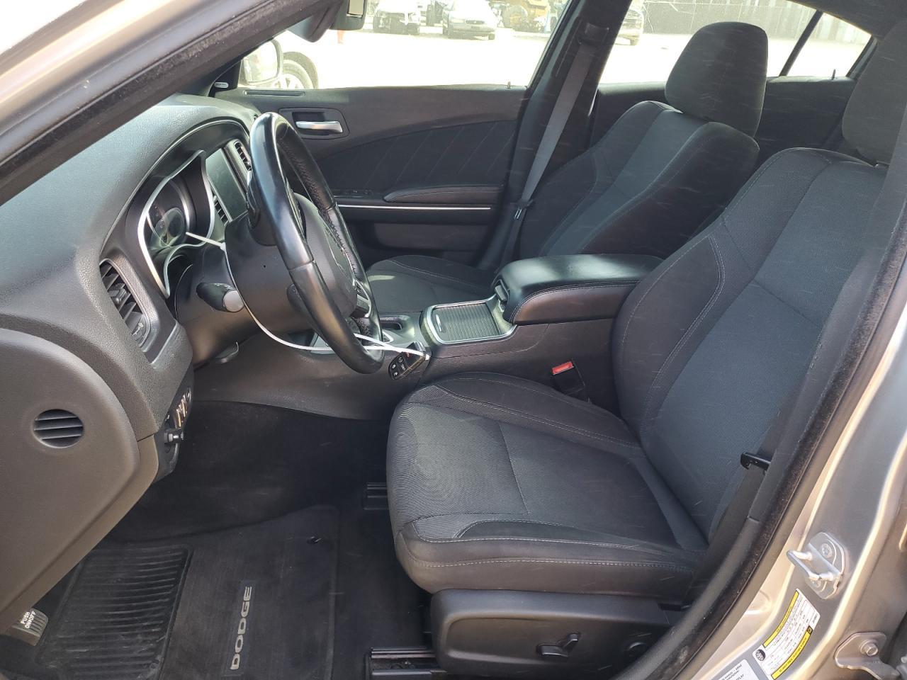 2016 Dodge Charger R/T - Image 7