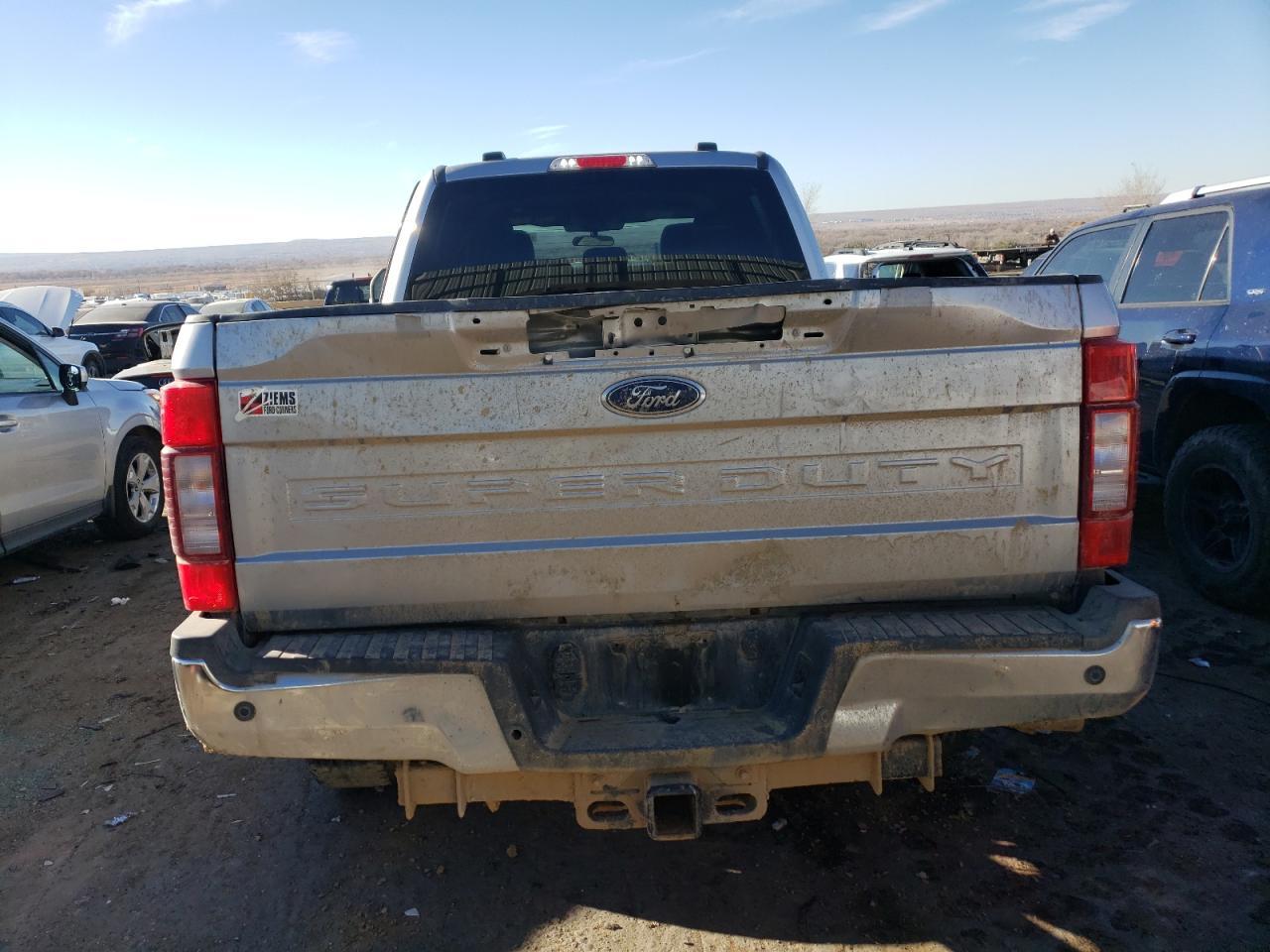 2022 Ford F250 Super Duty - Image 6