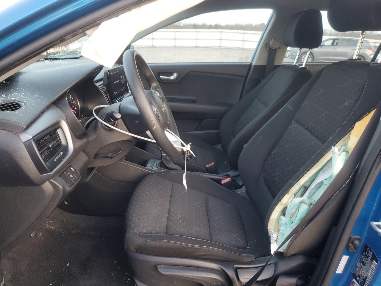 2022 Kia Rio Lx - Image 7