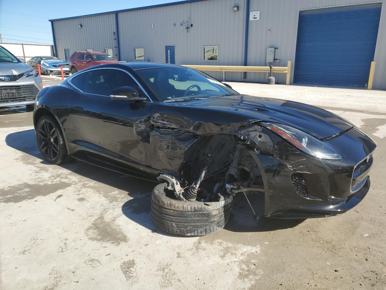 2016 Jaguar F-Type R - Фото 4