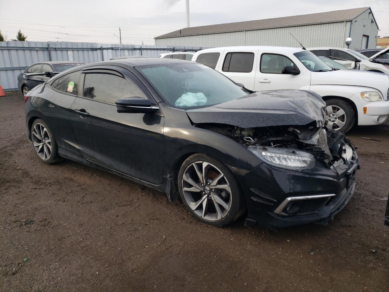 2019 Honda Civic Touring - Image 4