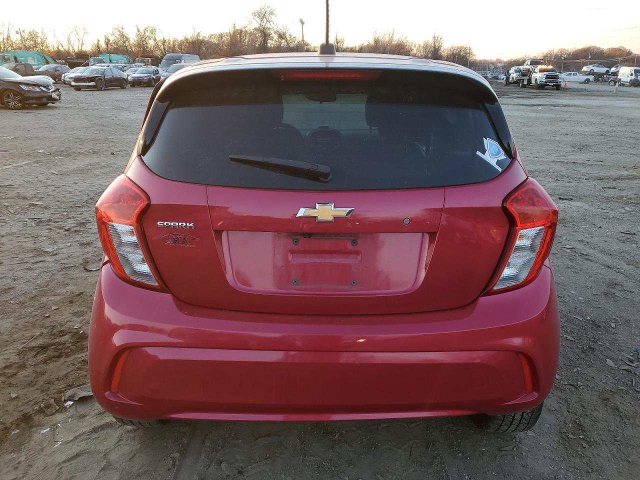 2020 Chevrolet Spark Ls - Фото 6
