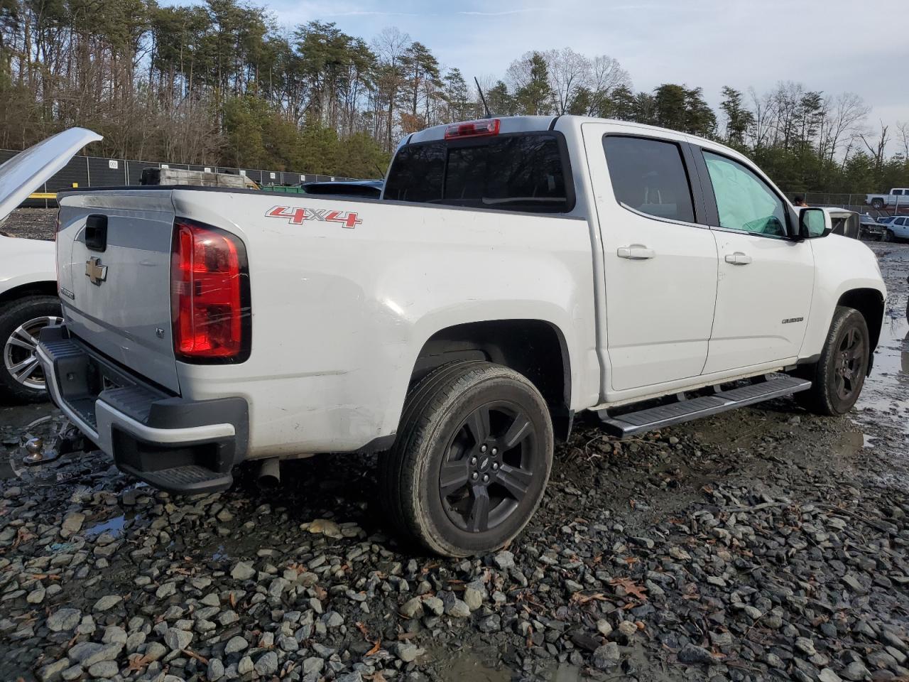 2016 Chevrolet Colorado Lt - Фото 3