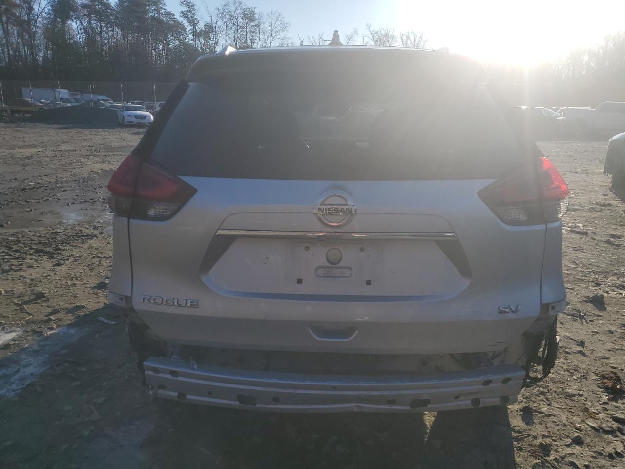2020 Nissan Rogue S - Фото 6