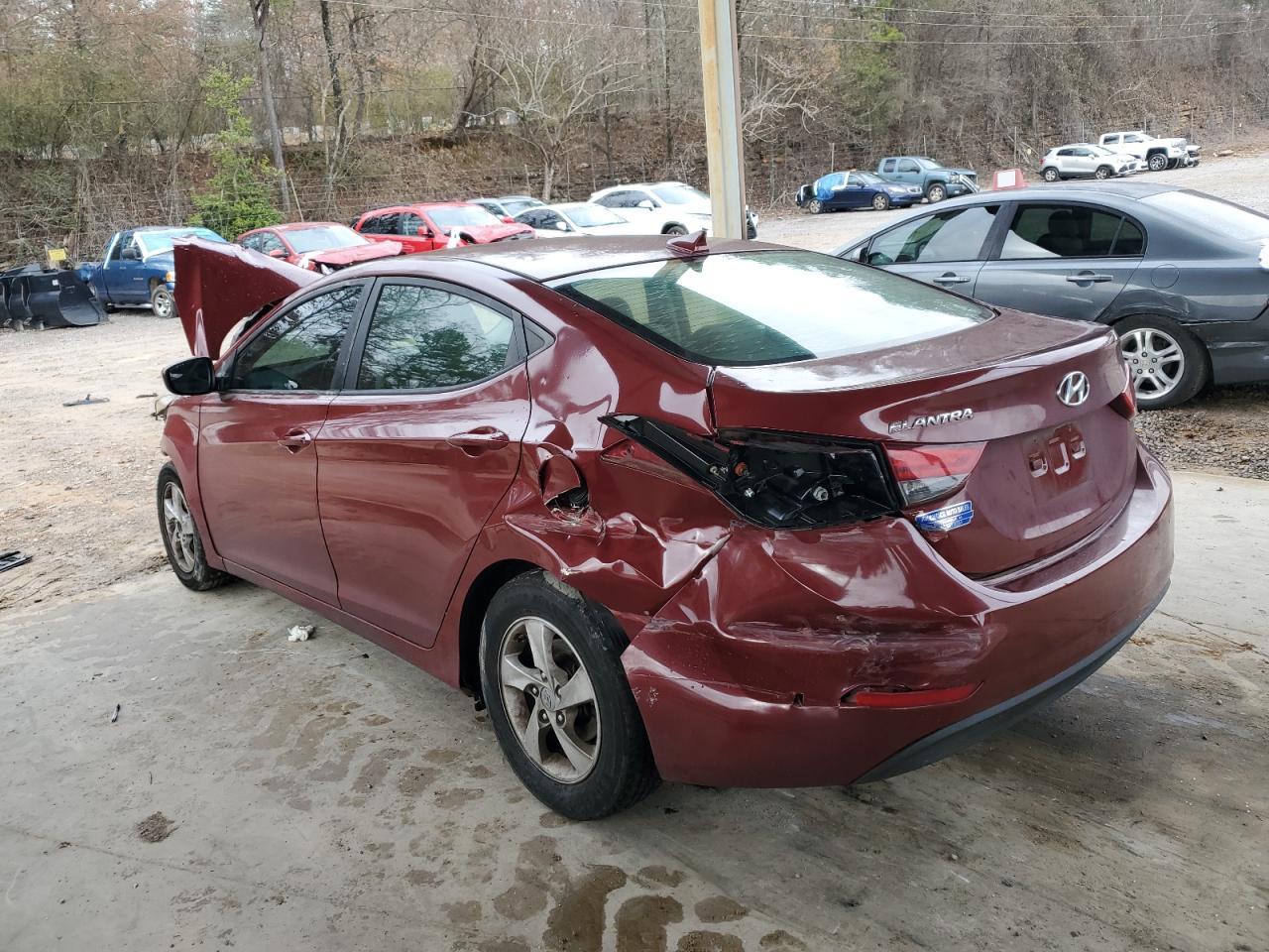 2015 Hyundai Elantra Se - Фото 2