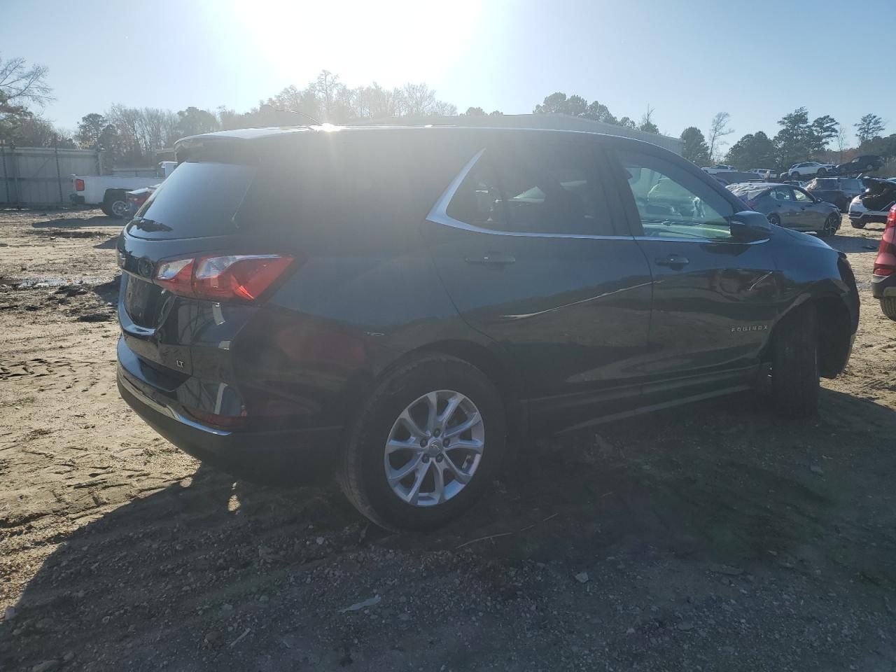 2018 Chevrolet Equinox Lt - Фото 3