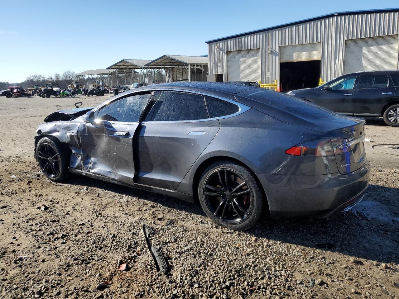 2016 Tesla Model S - Image 2