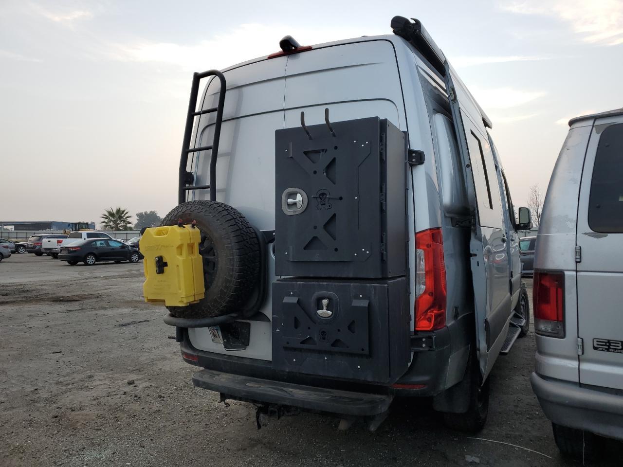 2020 Mercedes-Benz Sprinter 2500 - Image 3