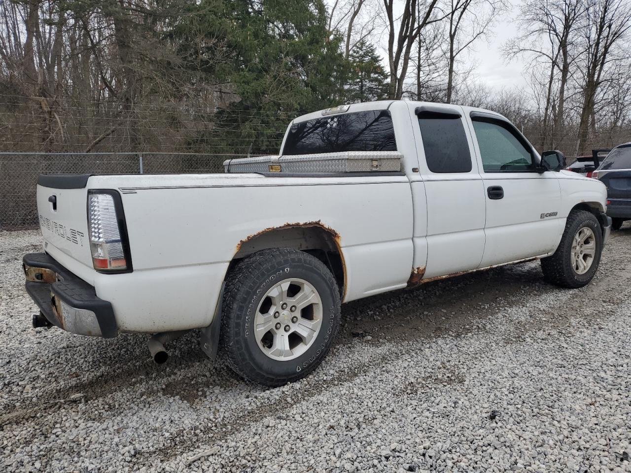2002 Chevrolet Silverado C1500 - Фото 3
