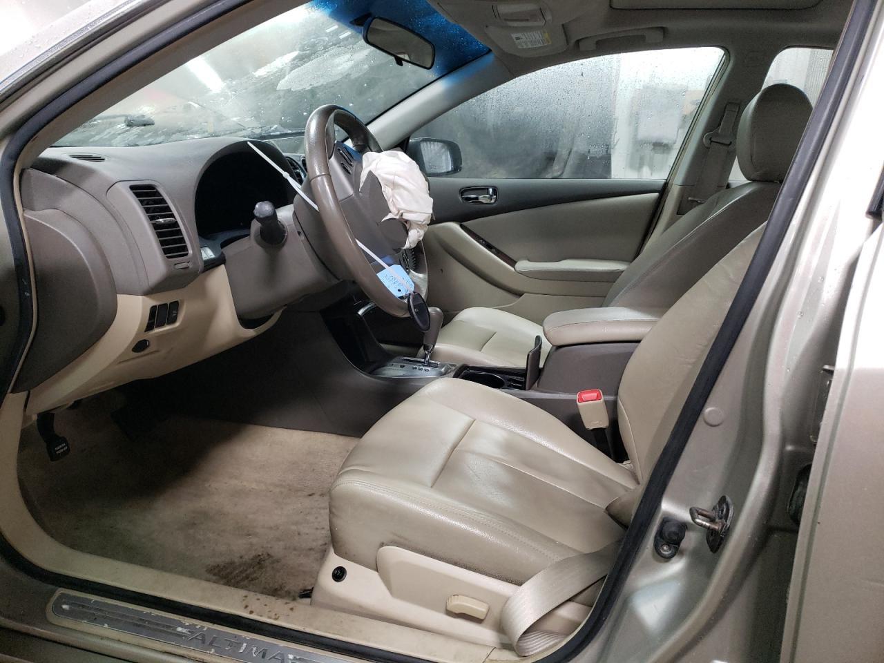 2010 Nissan Altima 2.5 - Фото 7
