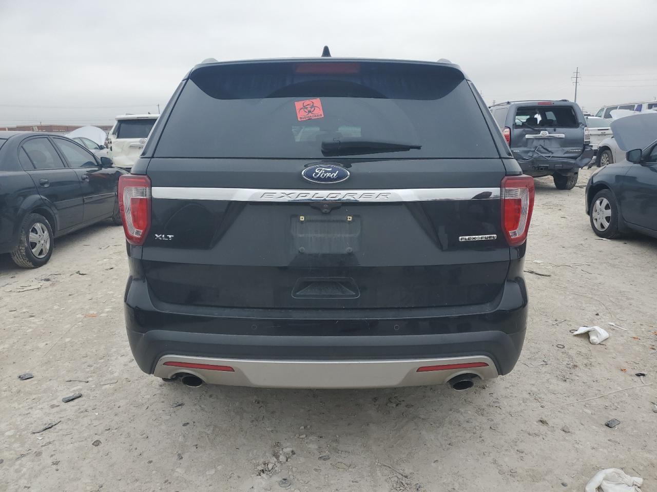 2016 Ford Explorer Xlt - Image 6