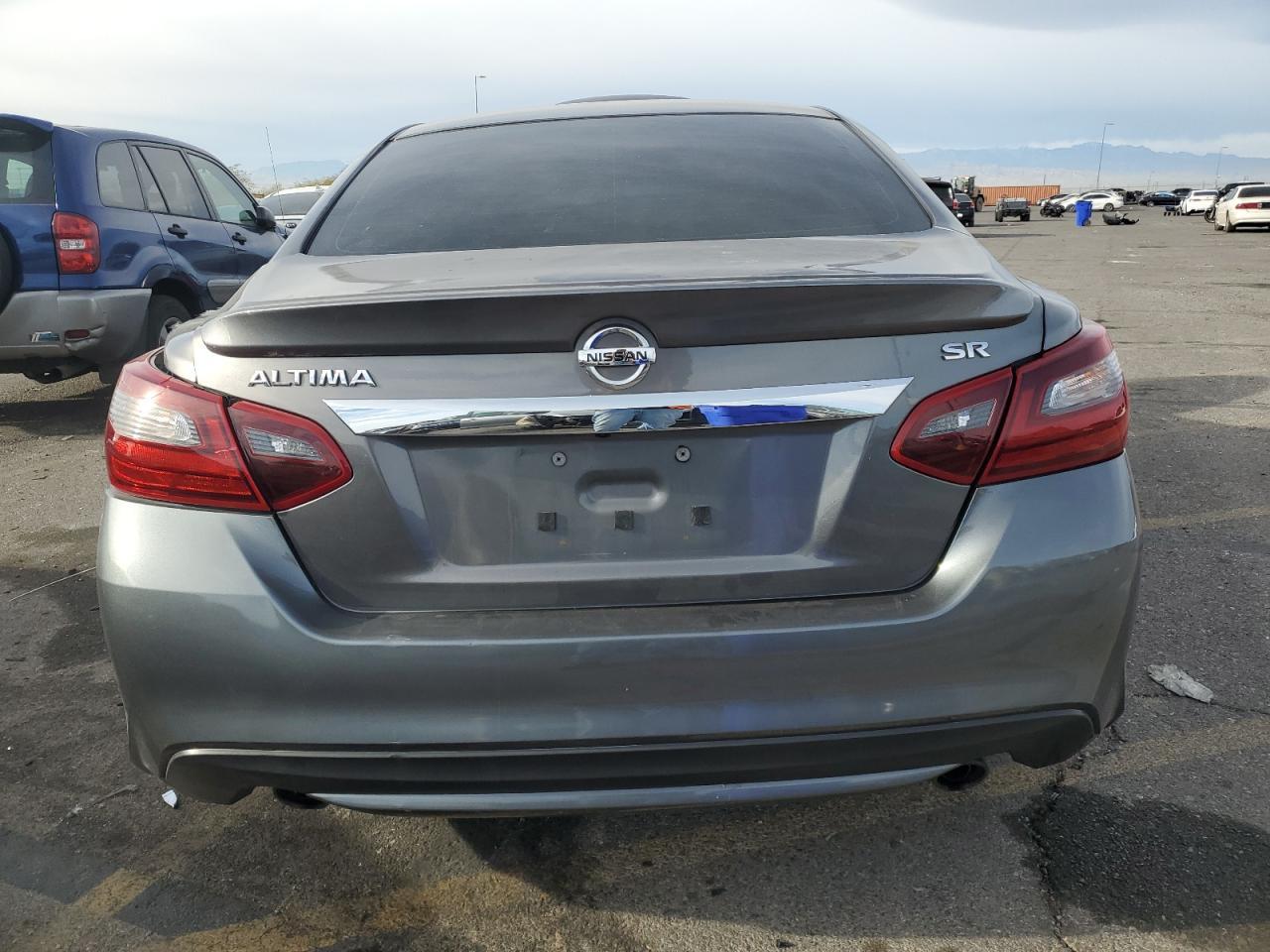 2017 Nissan Altima 2.5 - Image 6