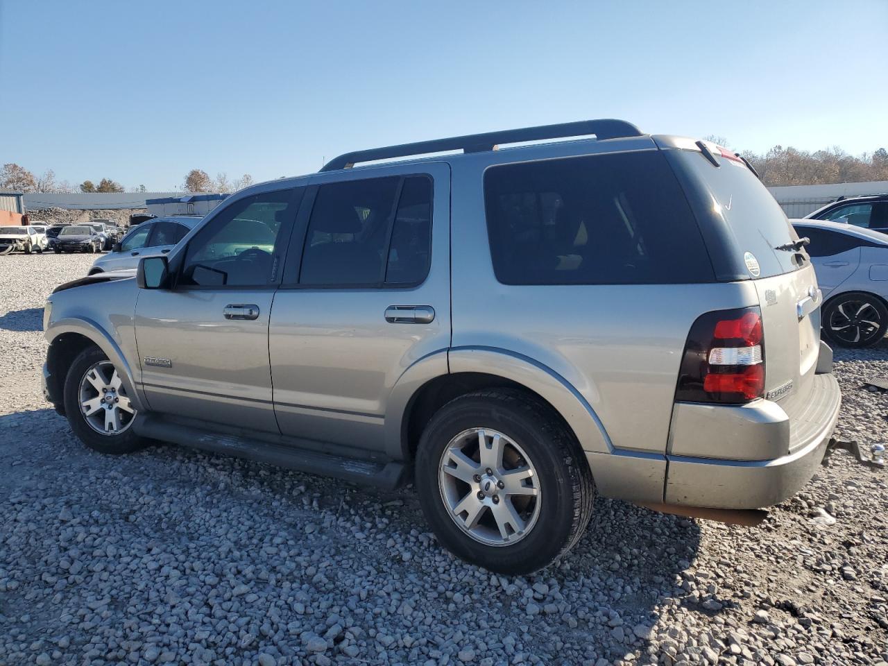 2008 Ford Explorer Xlt - Фото 2