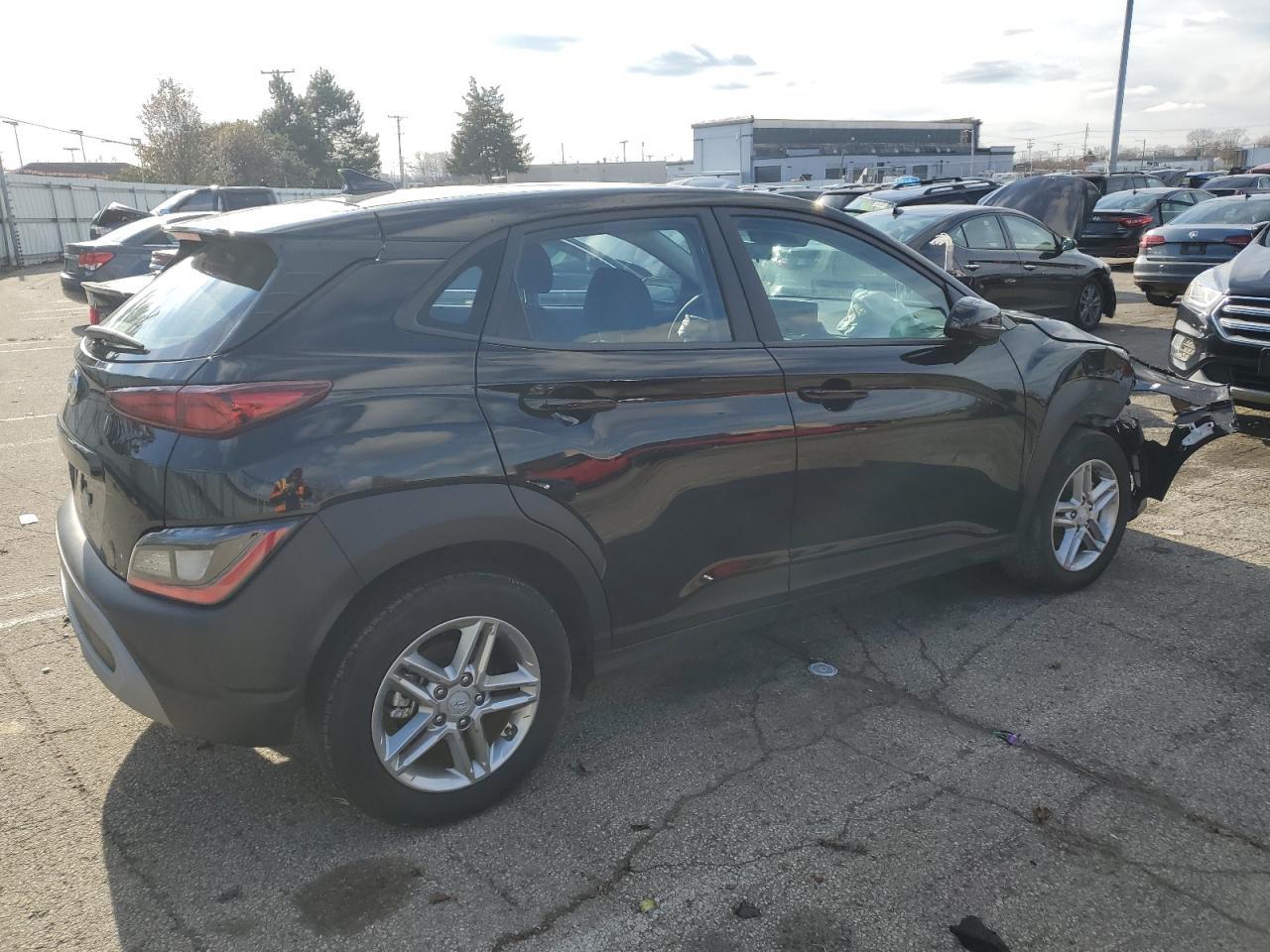 2023 Hyundai Kona Se - Image 3