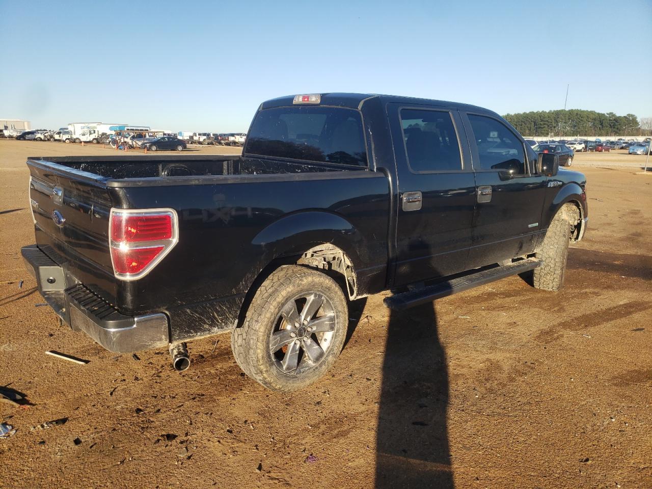2013 Ford F150 - Фото 3