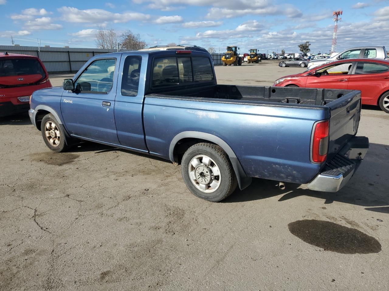 2000 Nissan Frontier King Cab Xe - Фото 2