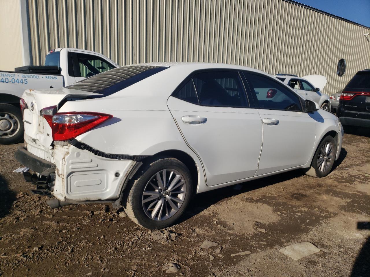 2014 Toyota Corolla L - Фото 3