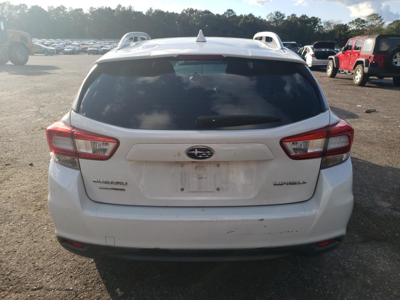 2018 Subaru Impreza Premium Plus - Image 6