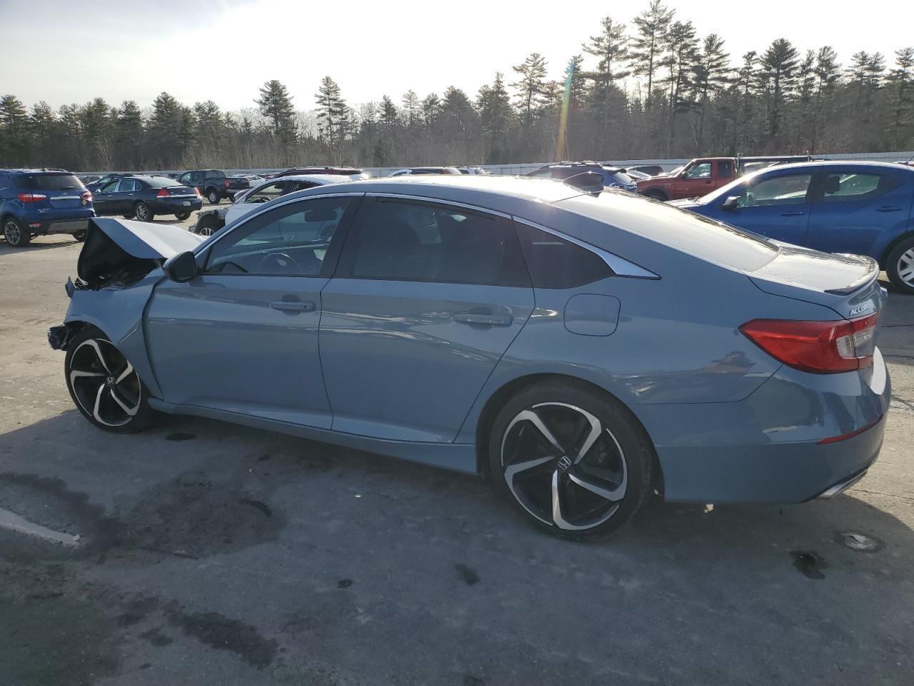 2022 Honda Accord Sport - Фото 2