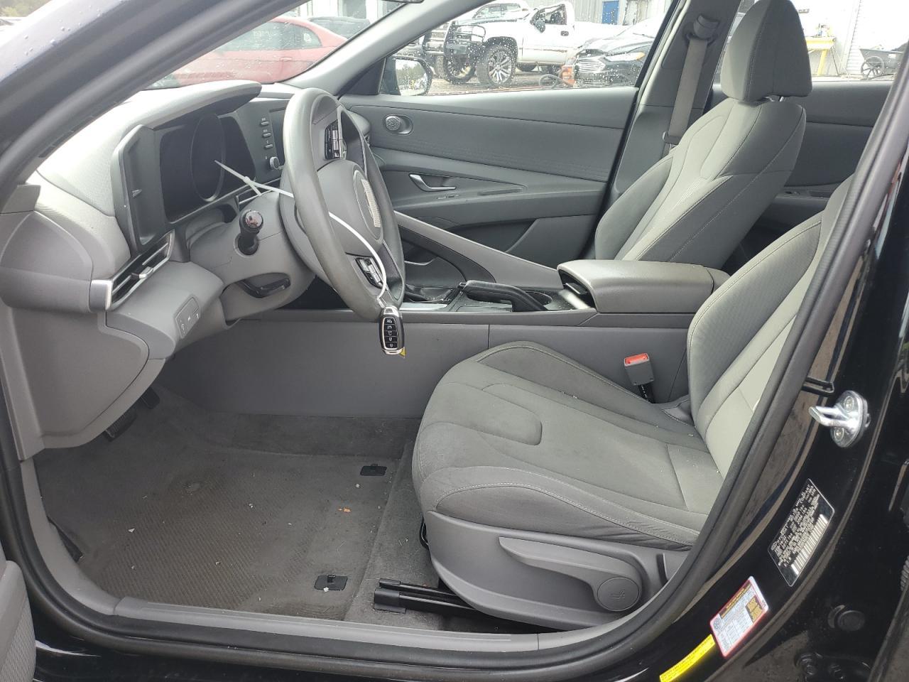 2022 Hyundai Elantra Sel - Фото 7