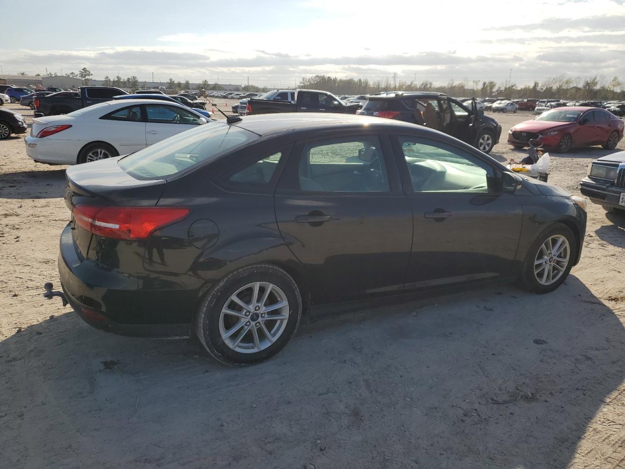 2015 Ford Focus Se - Фото 3