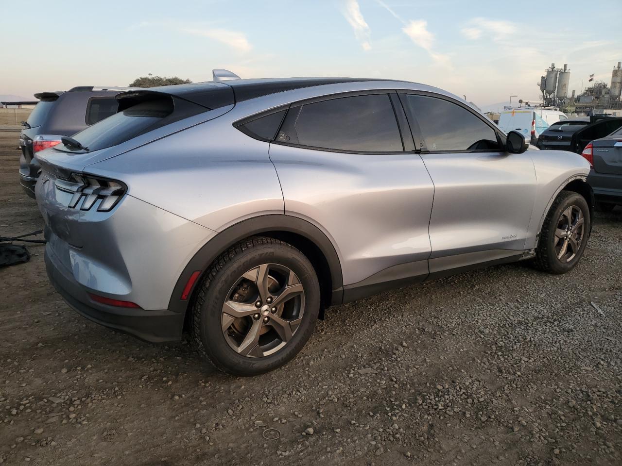 2022 Ford Mustang Mach-E Select - Image 3