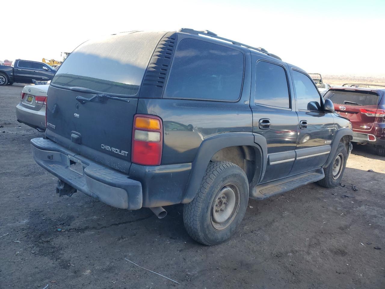 2003 Chevrolet Tahoe C1500 - Image 3