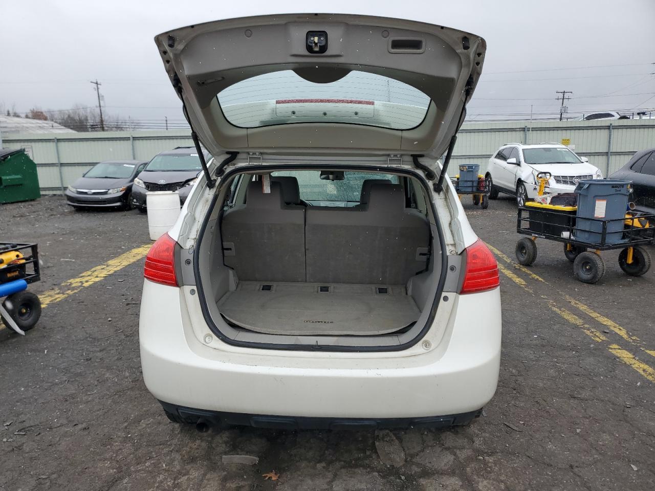 2011 Nissan Rogue S - Фото 6