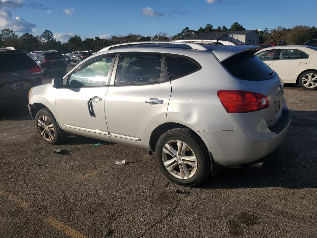 2012 Nissan Rogue S - Фото 2